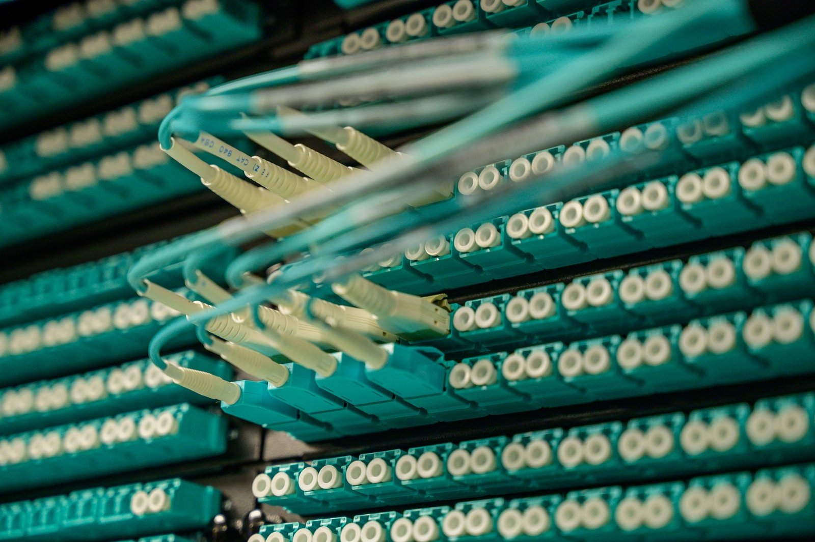 Nio Entra na Telefonia Móvel: Como a Conectividade se Reinventa no Brasil