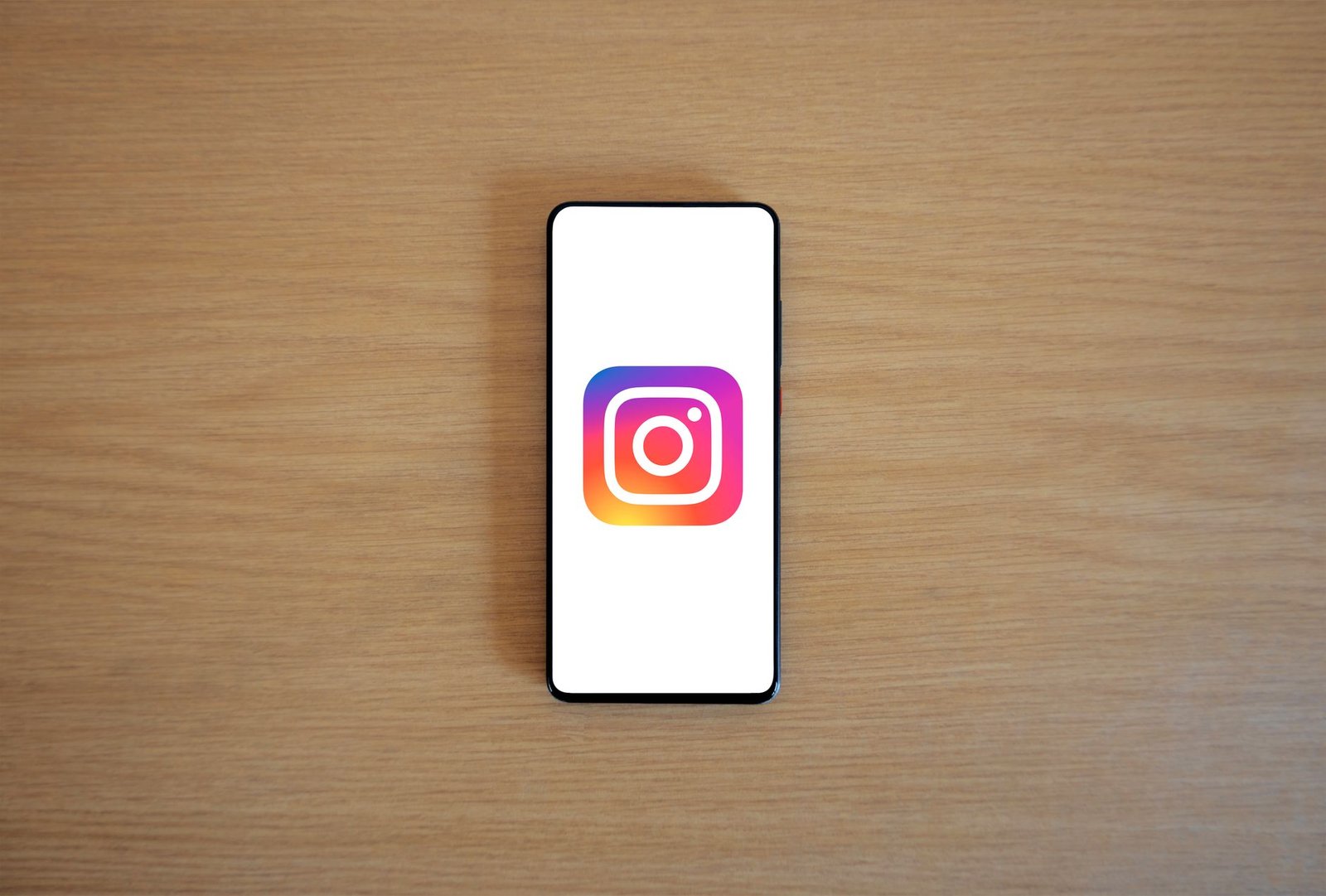 Instagram recua e desativa IA que analisava fotos de usuários sem consentimento