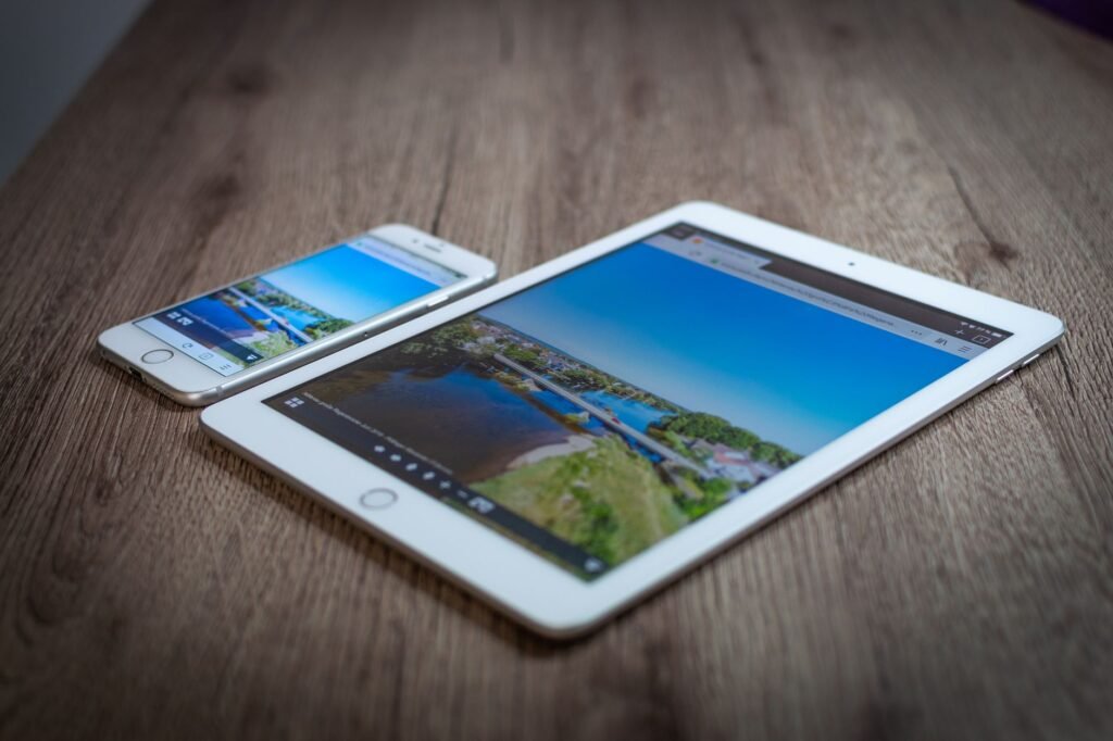 iPhone vs Galaxy: Quem lidera a edição de fotos com Inteligência Artificial?