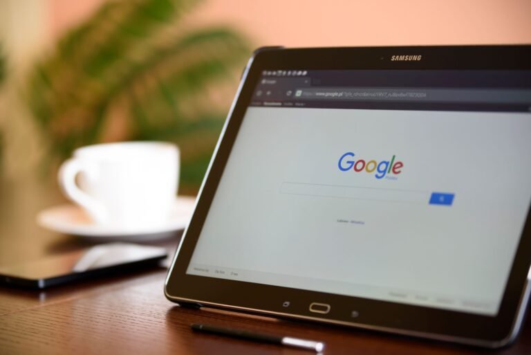 Google testa atalhos de IA na página inicial para gerar imagens e ideias